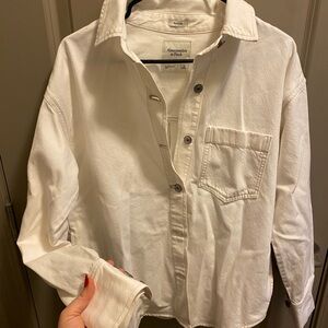 Abercrombie & Fitch White Button-Up Denim Shirt
